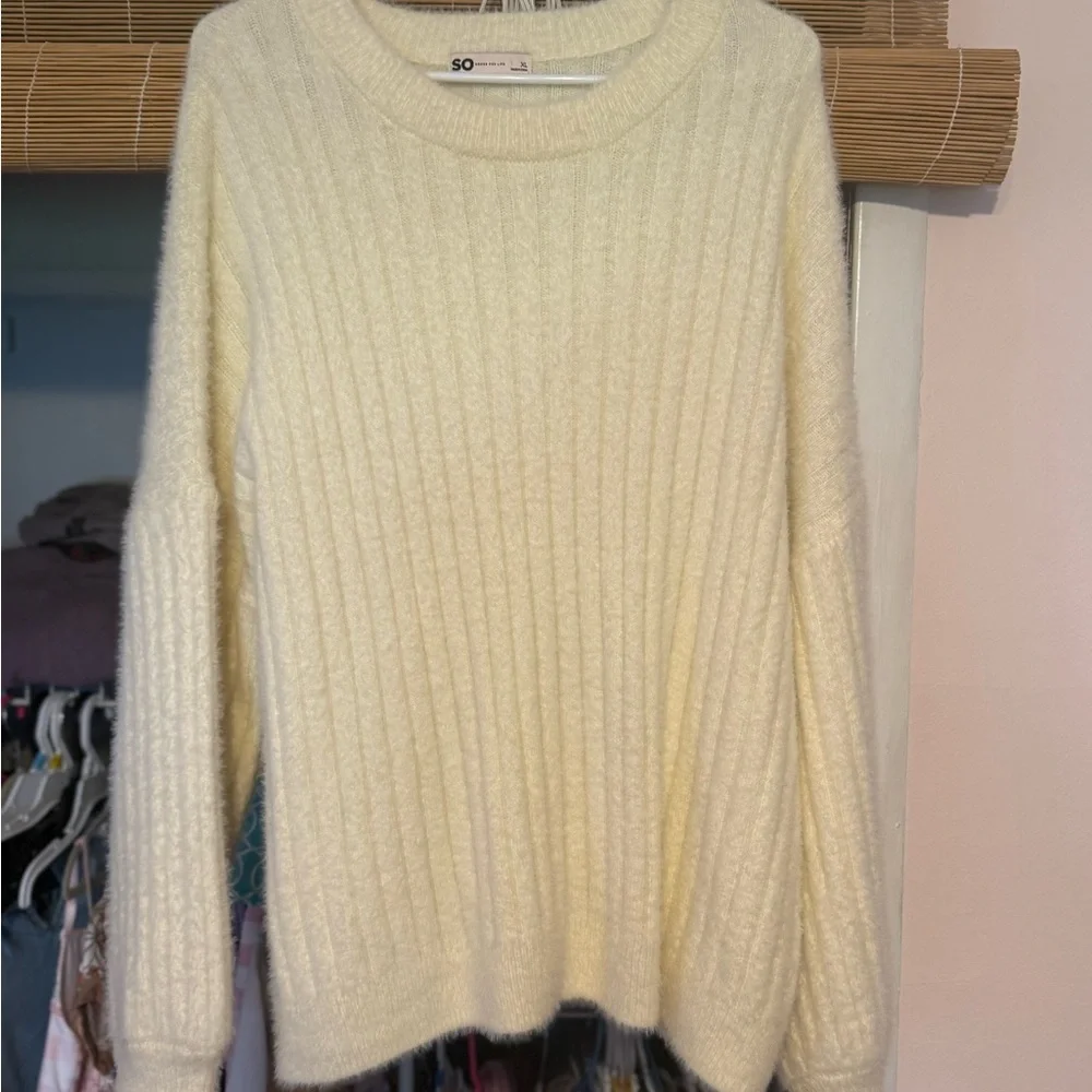 SO Women's Cream Ribbed Sweater - Picture 4 of 4